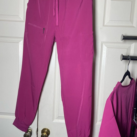 Medium/Large Pink Set - Picture 1 of 6